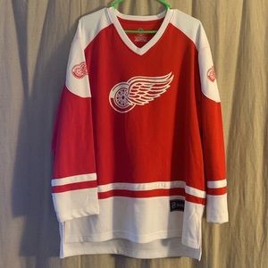 Red Wings Jersey nwot size large